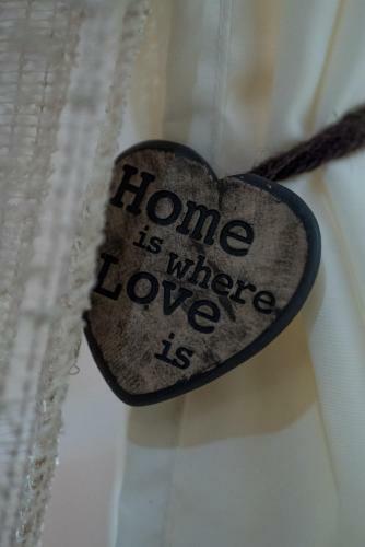 Pantelis Sweet Home