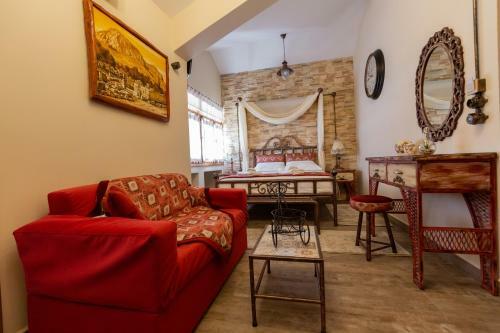 Hostal Maria's Boutique Rooms