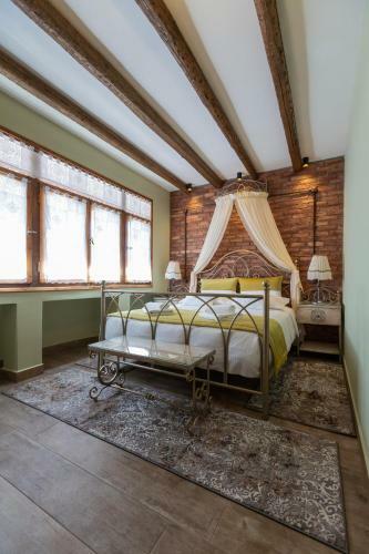Hostal Maria's Boutique Rooms