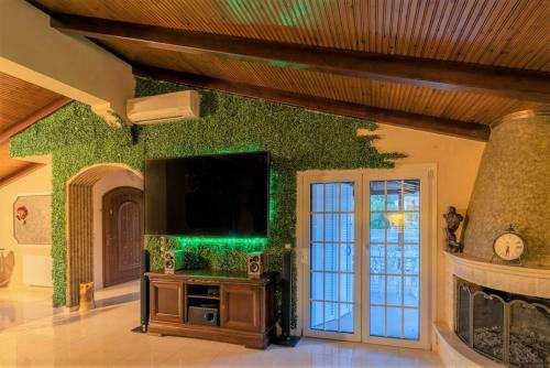Liberis Luxury Loft Suite