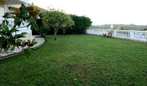 Villa Kourkoumelata House