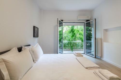 Stylish Formionos Apartment