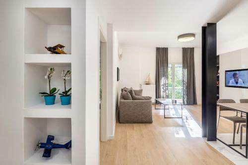 Stylish Formionos Apartment