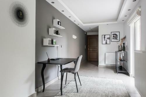 Modernized & Spacious 2bd Apartment In Chalandri By Upstreet