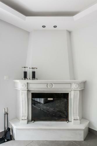 Modernized & Spacious 2bd Apartment In Chalandri By Upstreet