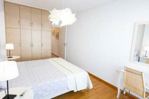 Modern 5th Floor Acropolis View Apartment