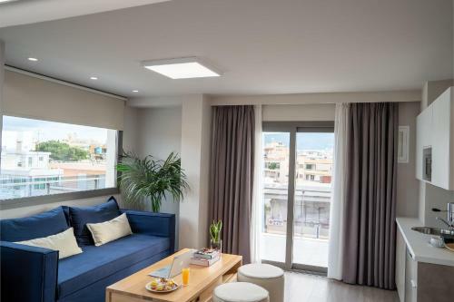 Chroma Fashion Rooms & Apartments