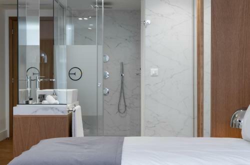 Elia Ermou Athens Hotel