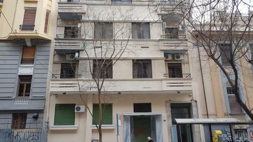 Palette Apartment Champagne - Athens Center, 6 Bd, 3 Bath