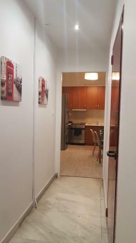 Palette Apartment Champagne - Athens Center, 6 Bd, 3 Bath