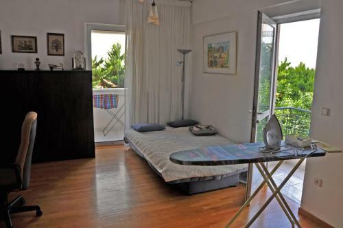 145 ?2 Seaside Apartment