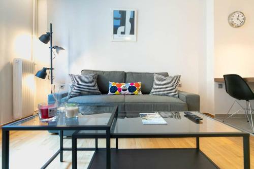 Tonis Le Petit Nicolas 1bd Apartment In Koukaki!