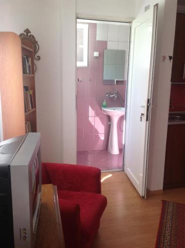 Hostal Viola Apartments