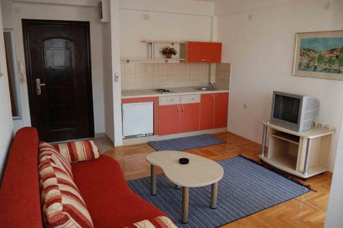 Volkan Apartments
