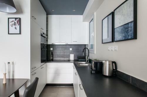 Charming & Comfy 2bd Apartment In Acropolis Area By Upstreet