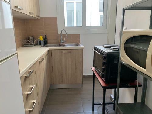 Downtown Adorable Apartment With Lycabettus View