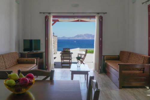 Anefanti Villas