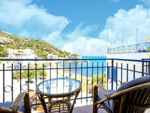 Graceful Apartment In Therma With Balcony