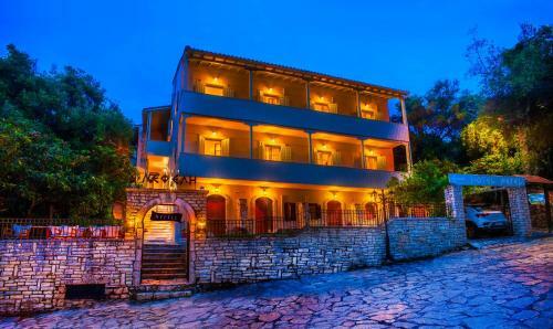 Nefeli Hotel