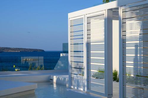 Hotel The Island Concept