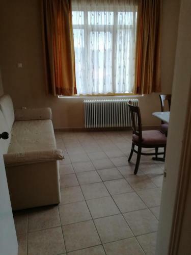 Parnon Hotel