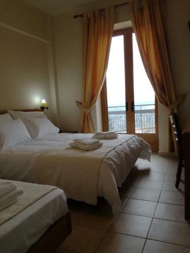 Parnon Hotel