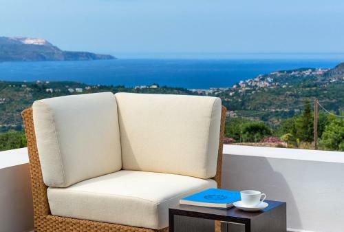 Agios Pavlos Villa Sleeps 8 With Pool And Air Con