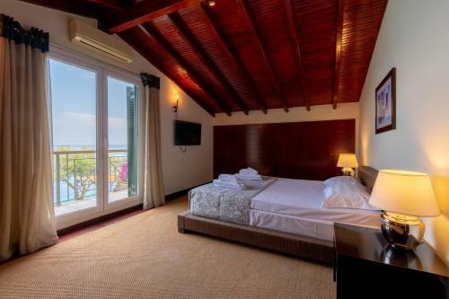 Villa Benele , Corfu
