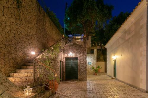 Villa Benele , Corfu