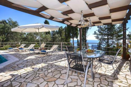 Ahai Paxos Villa