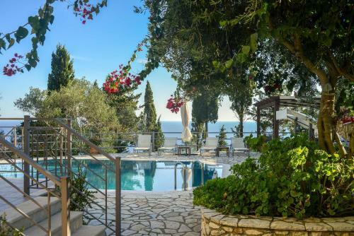 Ahai Paxos Villa