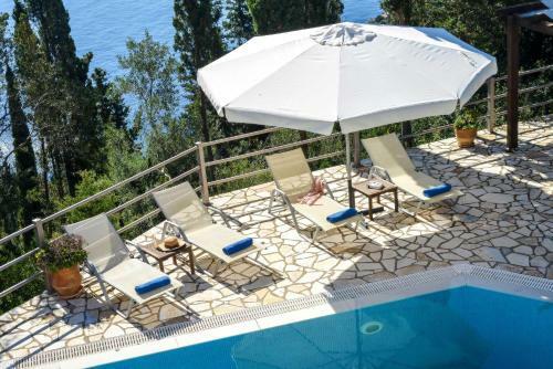 Ahai Paxos Villa