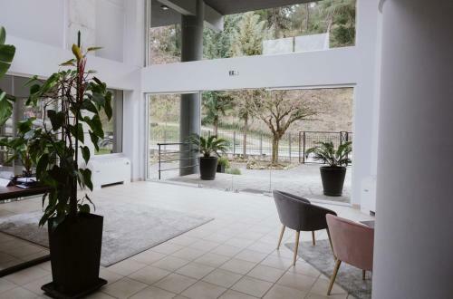 Pravi Hotel
