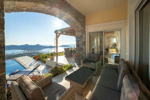 Villa La Mirage