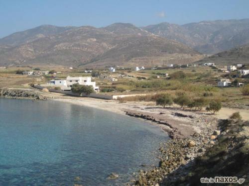 Villa Akrotiri ? The Star Watcher
