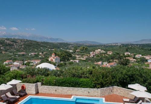 Gavalochori Villa Sleeps 13 With Pool And Air Con