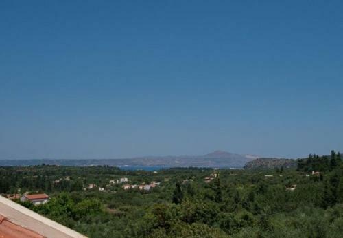 Gavalochori Villa Sleeps 13 With Pool And Air Con