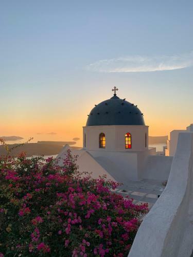 Luxury Villa Blue Dome Santorini