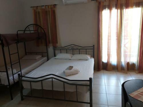 Elisavet Apartments