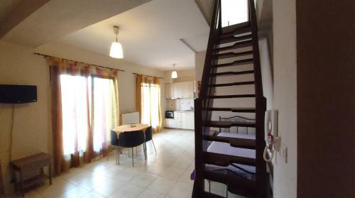 Elisavet Apartments