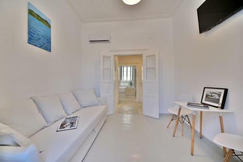 Apartamento Hydra Suites