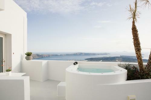 Hotel Akra Suites