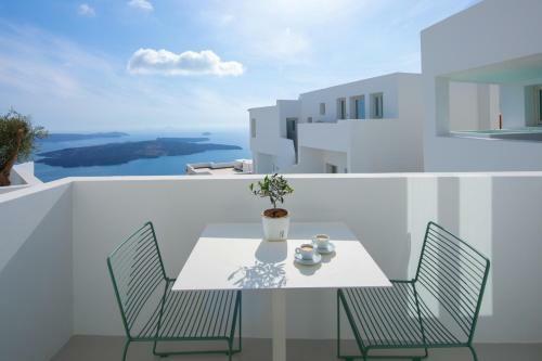 Hotel Akra Suites