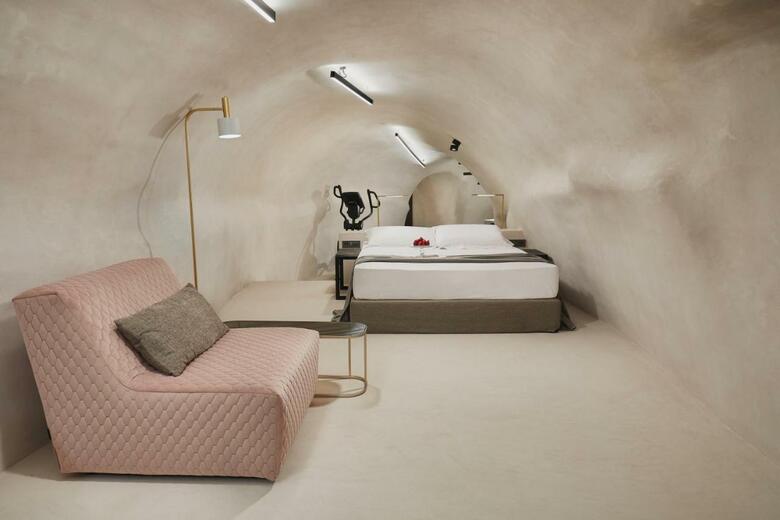 Hotel Divine Cave Experience