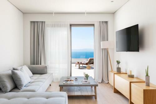 Messinian Icon Hotel & Suites