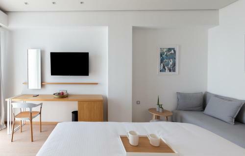 Messinian Icon Hotel & Suites