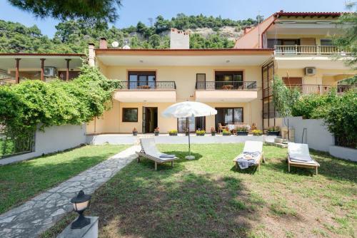 Beachfront Villa Posidi