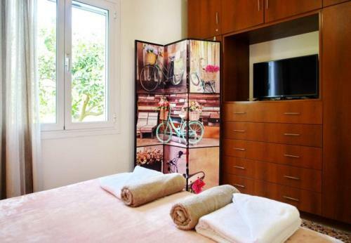 Kamisiana Villa Sleeps 7 With Pool And Air Con