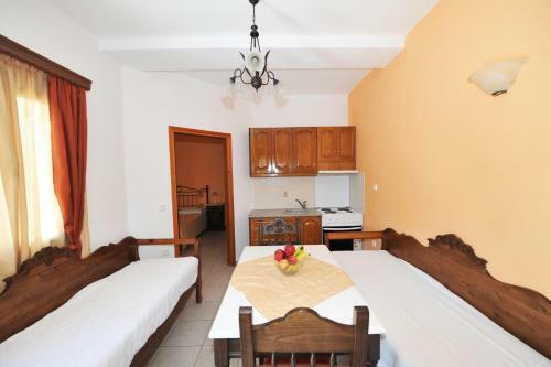 Kelenis Apartments