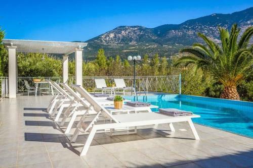 Karavados Villa Sleeps 6 Pool Air Con Wifi